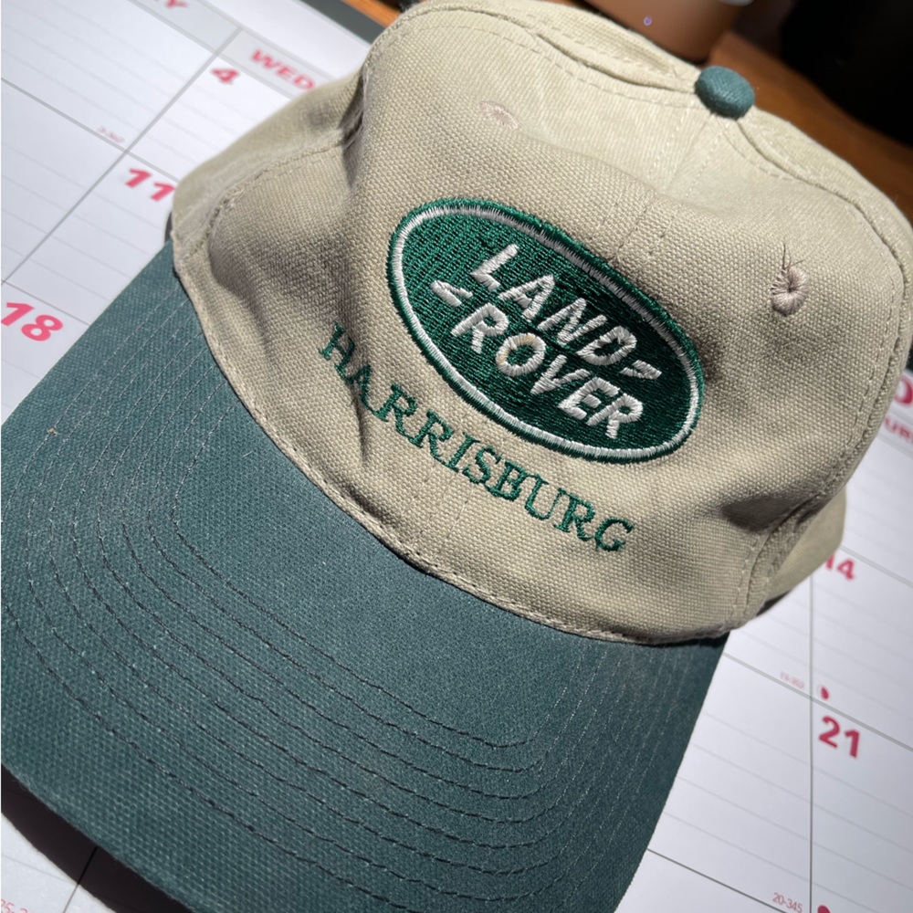 Land Rover logo hat